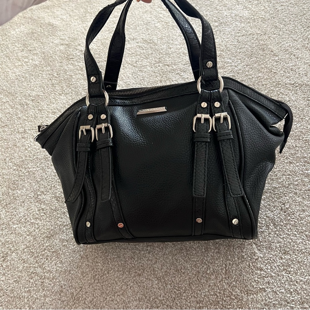 Dana Buchman y2k black leather handbag with crossbody strap red interior - Picture 2 of 10